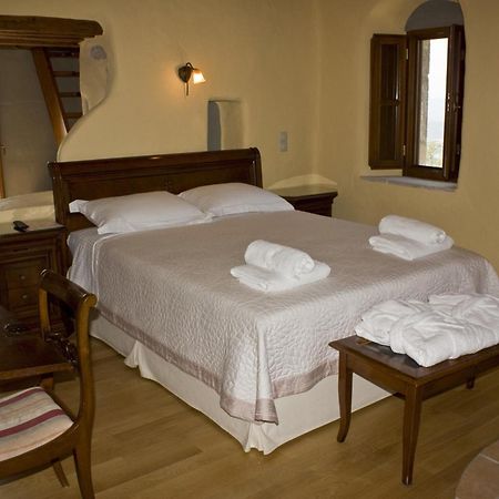 Petropoulakis Tower Hotell Gytheio Rum bild