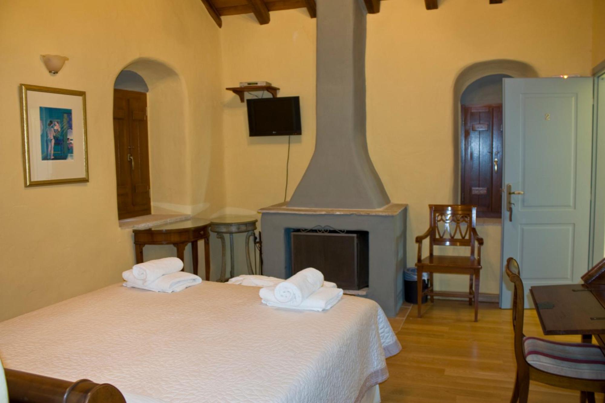 Petropoulakis Tower Hotell Gytheio Rum bild